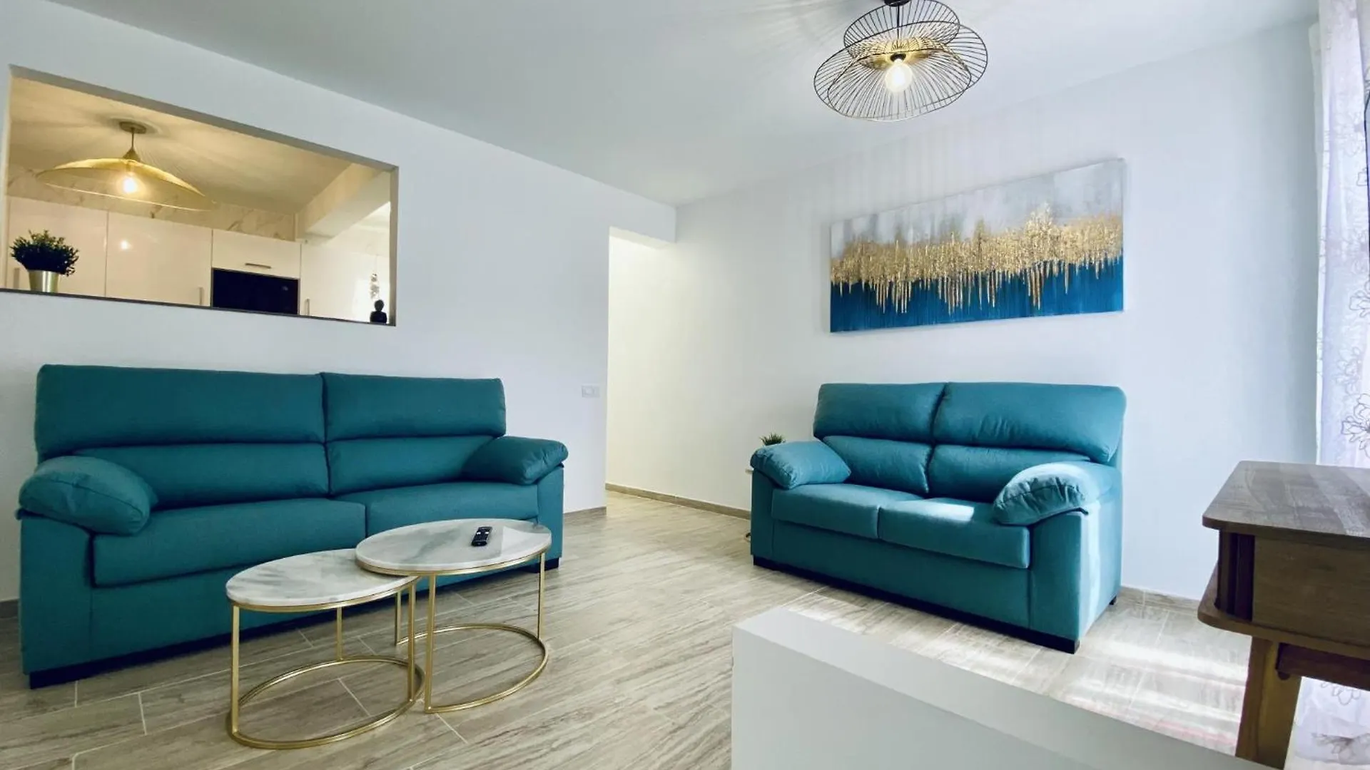 South Corner Holiday Home アデヘ